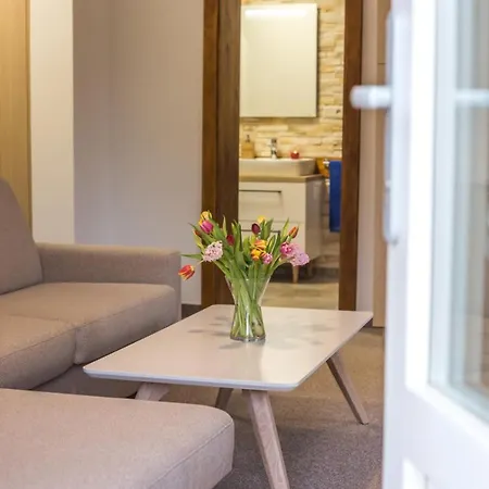 Apartment Kollar Nr. 16 *