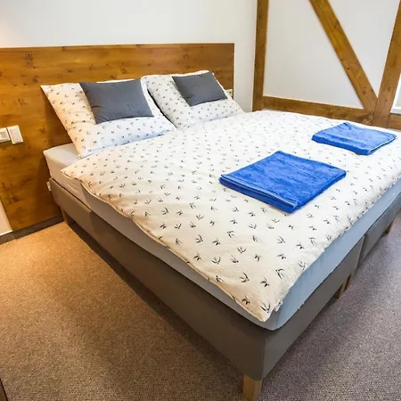 Apartman Kollar Nr. 16 *